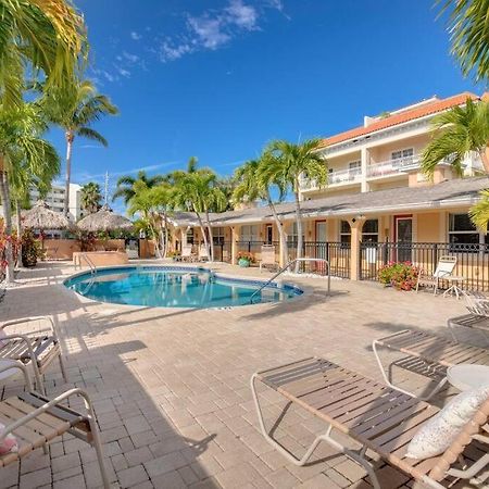 Walk To The Beach And Restaurants! - Coconut Villa'S Suite 2 St. Pete Beach Exteriér fotografie